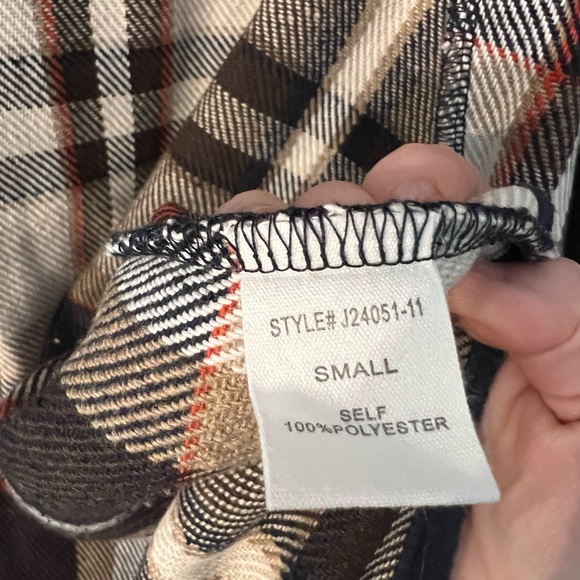 Altar'd State Multicolor Plaid Cape - Picture 3 of 4